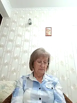 AlikaSwan5821 online show from 10/13/25, 06:31