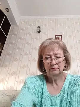 AlikaSwan5821 online show from 10/29/25, 01:10