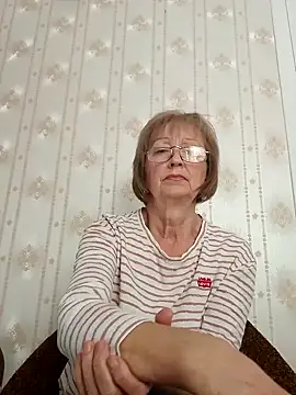 AlikaSwan5821 online show from 09/15/25, 01:22