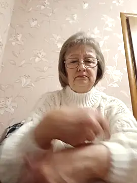 AlikaSwan5821 online show from 02/17/26, 01:30