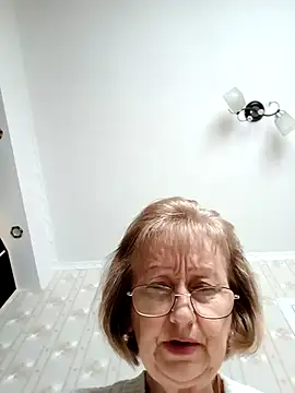 AlikaSwan5821 online show from 10/24/25, 11:53