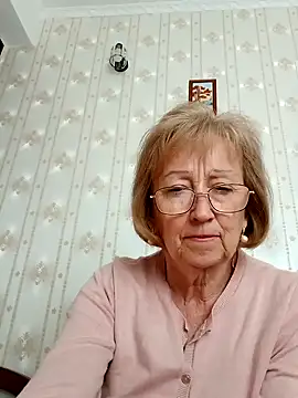 AlikaSwan5821 online show from 09/28/25, 01:07