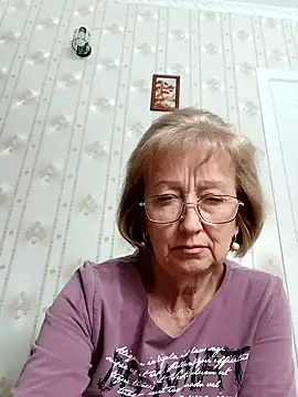 AlikaSwan5821 online show from 09/29/25, 01:17