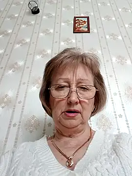 AlikaSwan5821 online show from 02/19/26, 11:07