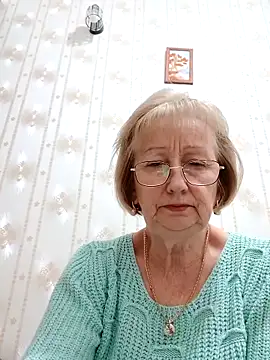 AlikaSwan5821 online show from 11/18/25, 08:01