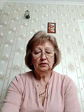 AlikaSwan5821 online show from 03/18/26, 11:13