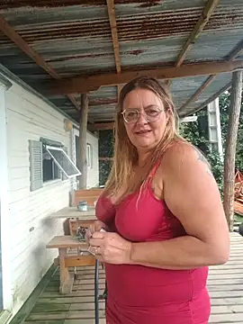 Snapshot of Misspapillon1840 chatting on 09/09/25, 08:13 Misspapillon1840 online show from 09/09/25, 08:13