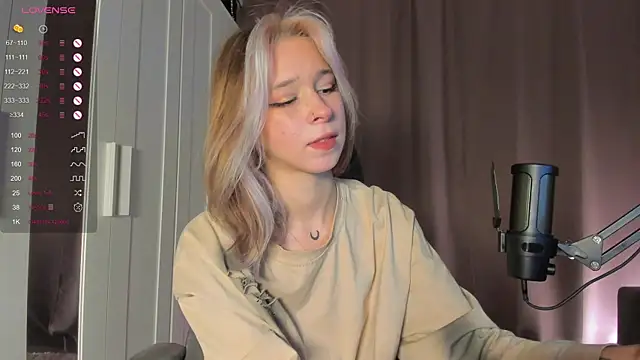 MiSeki online show from 11/05/25, 12:03