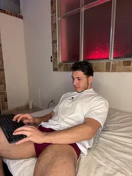 max valiant1 online show from 11/07/25, 08:57