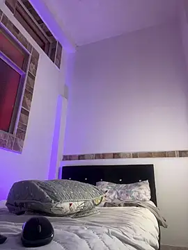 max valiant1 online show from 11/10/25, 04:34