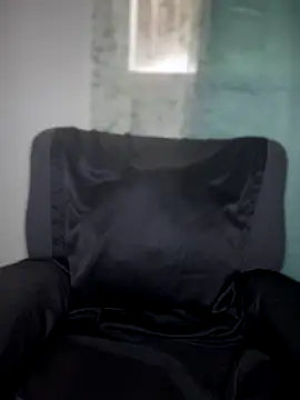  foreigntitts online show from 10/26/25, 06:52