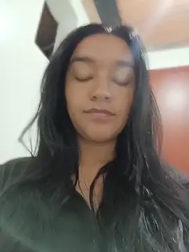 Williams Hera online show from 03/25/26, 02:33