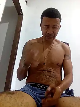 moreno25centimetro online show from 06/14/26, 02:07