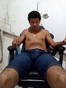 moreno25centimetro online show from 02/07/26, 01:35