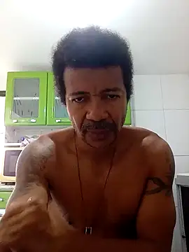 moreno25centimetro online show from 11/27/25, 11:10