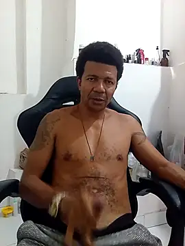 moreno25centimetro online show from 01/19/26, 01:04