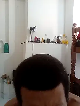 Snapshot of moreno25centimetro chatting on 09/21/25, 01:38 moreno25centimetro online show from 09/21/25, 01:38