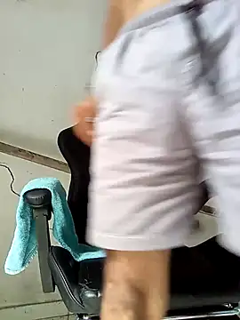 moreno25centimetro online show from 02/05/26, 10:33