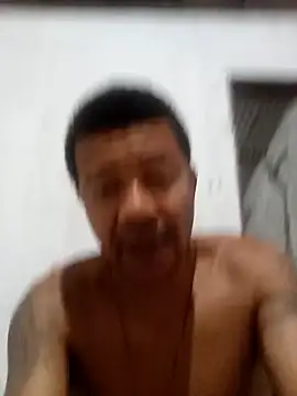 moreno25centimetro online show from 04/05/26, 01:01