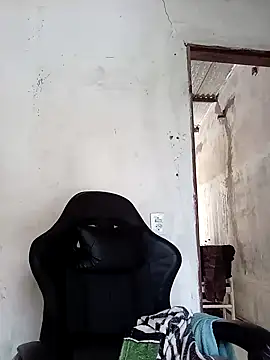 moreno25centimetro online show from 04/03/26, 02:23