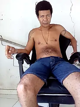 moreno25centimetro online show from 02/11/26, 01:22