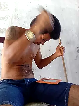 moreno25centimetro online show from 02/10/26, 12:37