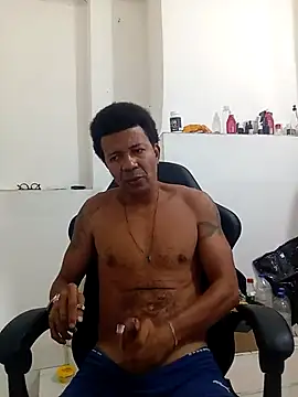 moreno25centimetro online show from 01/17/26, 03:59