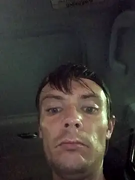 Snapshot of RichardW chatting on 10/02/25, 10:18 RichardW online show from 10/02/25, 10:18