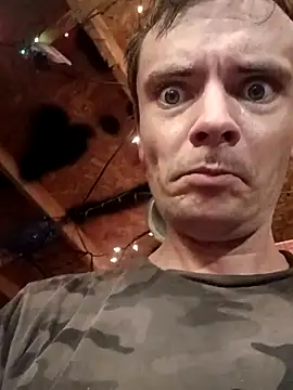 RichardW online show from 05/07/26, 01:32