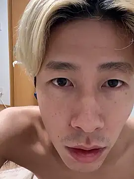 juri20cm online show from 03/28/26, 09:32