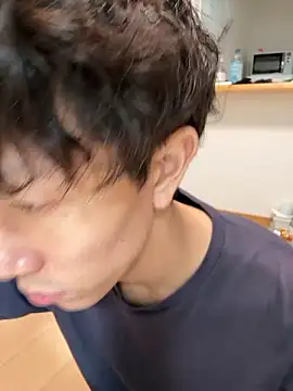 juri20cm online show from 10/10/25, 03:07