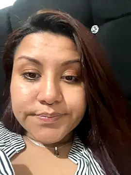 Snapshot of naomy26 chatting on 10/09/25, 05:08 naomy26 online show from 10/09/25, 05:08