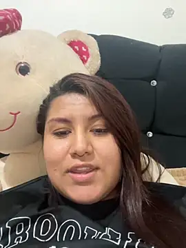 Snapshot of naomy26 chatting on 10/02/25, 05:33 naomy26 online show from 10/02/25, 05:33