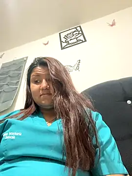 Snapshot of naomy26 chatting on 10/23/25, 06:45 naomy26 online show from 10/23/25, 06:45