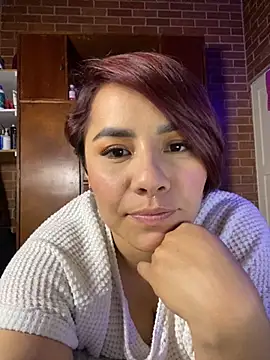 Snapshot of alejandra_prk26 chatting on 09/20/25, 12:48 alejandra prk26 online show from 09/20/25, 12:48
