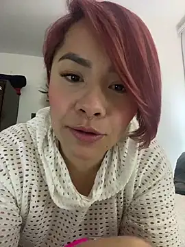 Snapshot of alejandra_prk26 chatting on 12/14/25, 01:12 alejandra prk26 online show from 12/14/25, 01:12