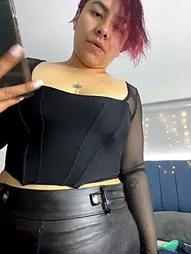 Snapshot of alejandra_prk26 chatting on 11/15/25, 11:42 alejandra prk26 online show from 11/15/25, 11:42