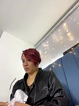 Snapshot of alejandra_prk26 chatting on 11/22/25, 06:07 alejandra prk26 online show from 11/22/25, 06:07