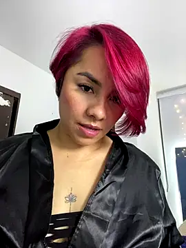 Snapshot of alejandra_prk26 chatting on 11/26/25, 08:20 alejandra prk26 online show from 11/26/25, 08:20