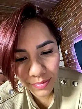 Snapshot of alejandra_prk26 chatting on 10/09/25, 04:13 alejandra prk26 online show from 10/09/25, 04:13