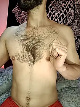 Snapshot of Enzo-wolf33 chatting on 09/15/25, 02:56 Enzo-wolf33 online show from 09/15/25, 02:56