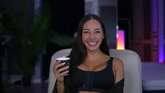 Snapshot of NinaSolenne chatting on 07/20/26, 07:16 NinaSolenne online show from 07/20/26, 07:16