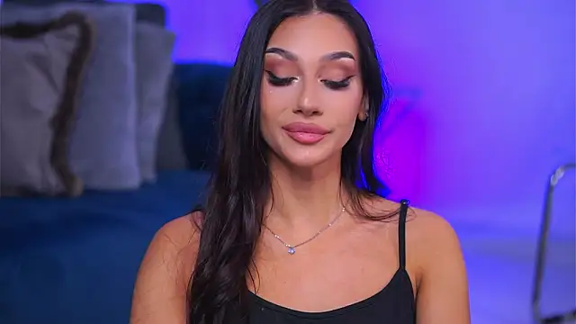 Snapshot of NinaSolenne chatting on 02/24/26, 08:10 NinaSolenne online show from 02/24/26, 08:10