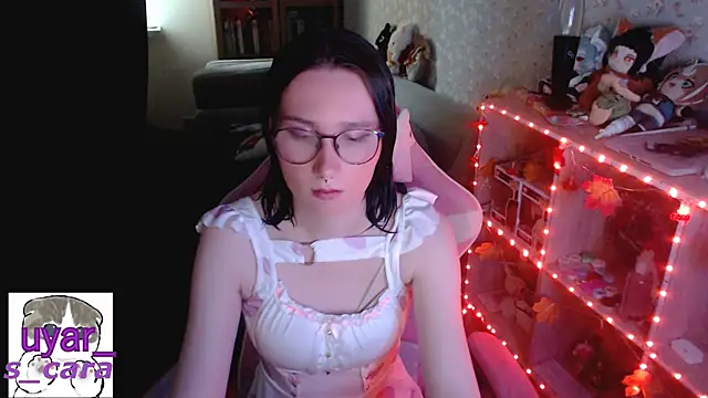 s cara online show from 10/08/25, 02:18