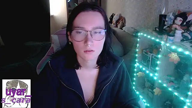 s cara online show from 10/12/25, 12:06