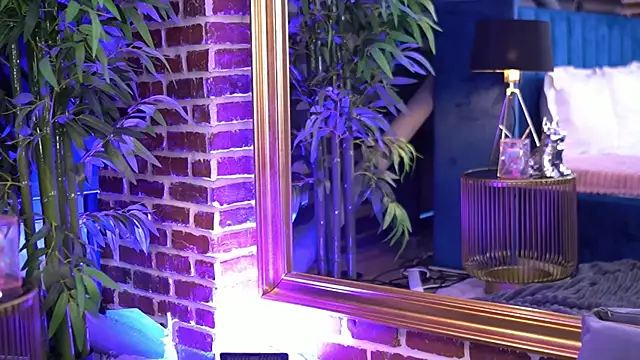 Snapshot of MillaSerene chatting on 11/09/25, 06:28 MillaSerene online show from 11/09/25, 06:28