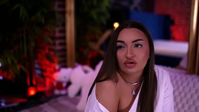 Snapshot of MillaSerene chatting on 03/01/26, 06:02 MillaSerene online show from 03/01/26, 06:02