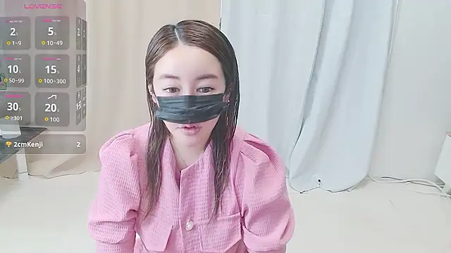 Snapshot of Anna-03 chatting on 09/18/25, 04:59 Anna-03 online show from 09/18/25, 04:59