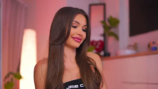 KyssaraPlay online show from 12/19/25, 08:22