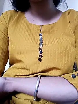 lovelysona11 online show from 12/01/25, 07:31